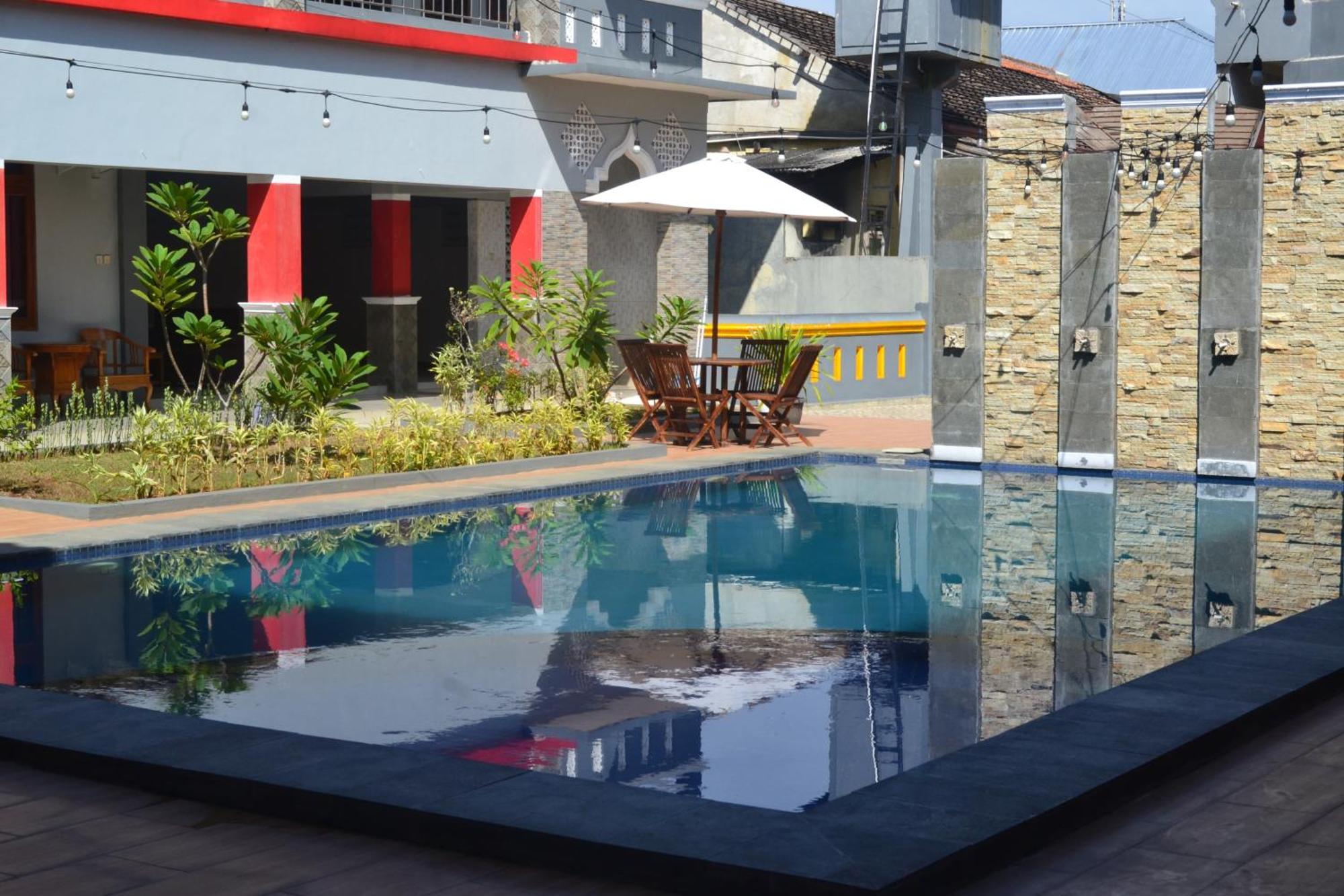 Hotel Asri Baru Purwokerto Bagian luar foto